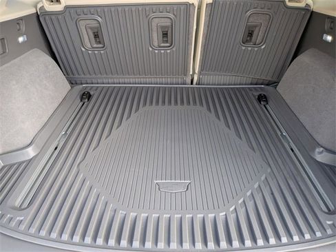 Certified 2023 Cadillac XT5 Premium Luxury w/ LPO, Floor Liner Package image 23