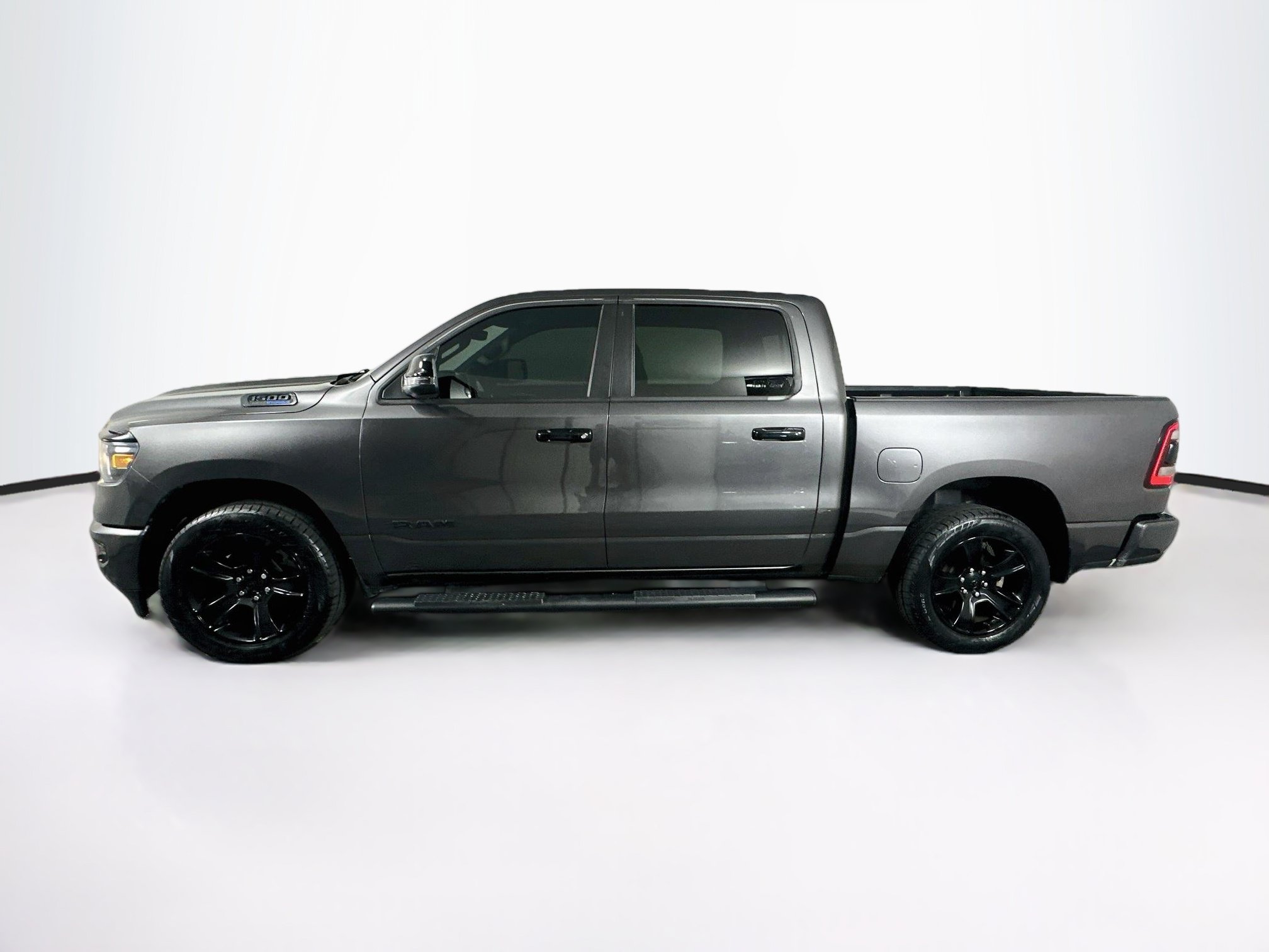 Used 2024 RAM 1500 Big Horn AWD/4WD image 4
