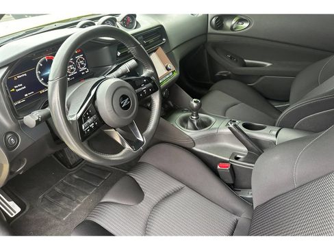 Used 2024 Nissan Z Sport w/ Floor Mat Package RWD image 10