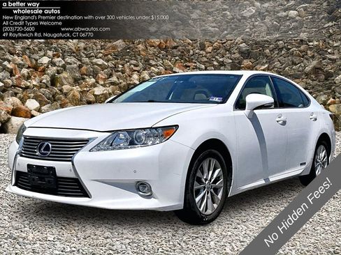 Used 2015 Lexus ES 300h w/ Navigation System Package FWD image 1