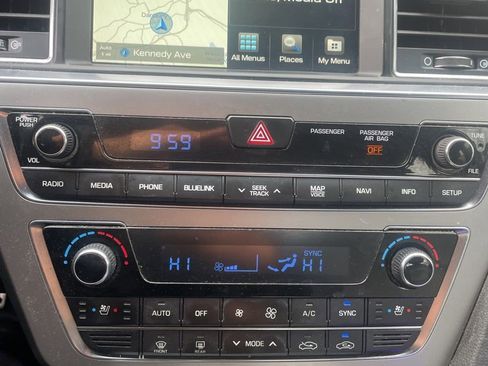 Used 2015 Hyundai Sonata Limited 2.0T w/ Cargo Package image 9