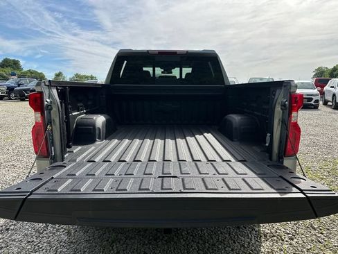 Certified 2024 Chevrolet Silverado 1500 RST AWD/4WD image 16