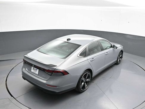 Used 2024 Honda Accord Sport image 24