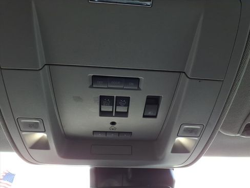 Used 2019 GMC Sierra 2500 Denali w/ Duramax Plus Package image 18