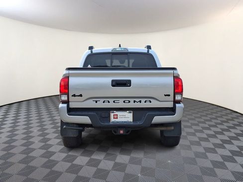 Certified 2023 Toyota Tacoma SR AWD/4WD image 7