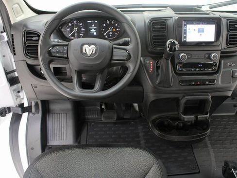 Used 2025 RAM ProMaster 2500 w/ Storage Group image 9