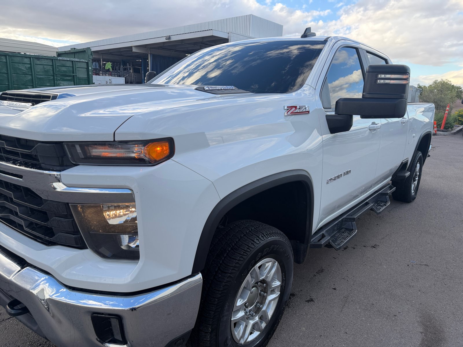 Used 2024 Chevrolet Silverado 2500 LT w/ Convenience Package AWD/4WD image 10