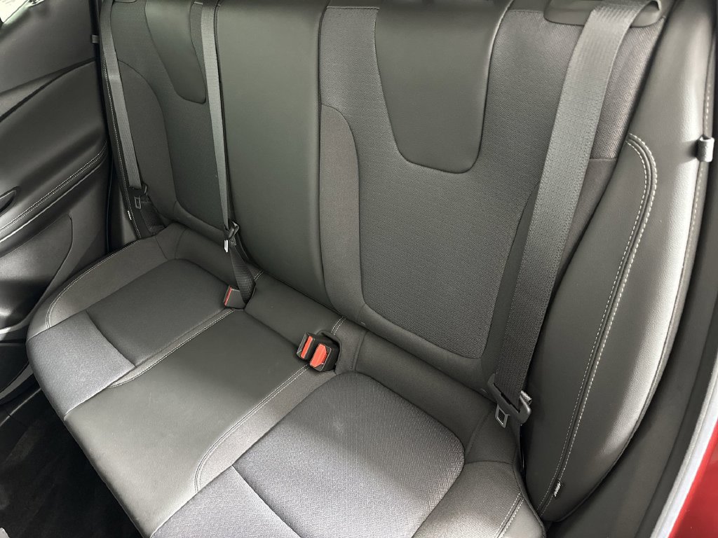 Used 2023 Buick Encore GX Preferred w/ Cold Weather Comfort Package FWD image 26