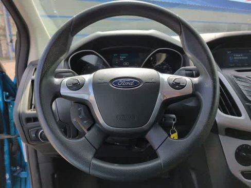 Used 2014 Ford Focus SE FWD image 21