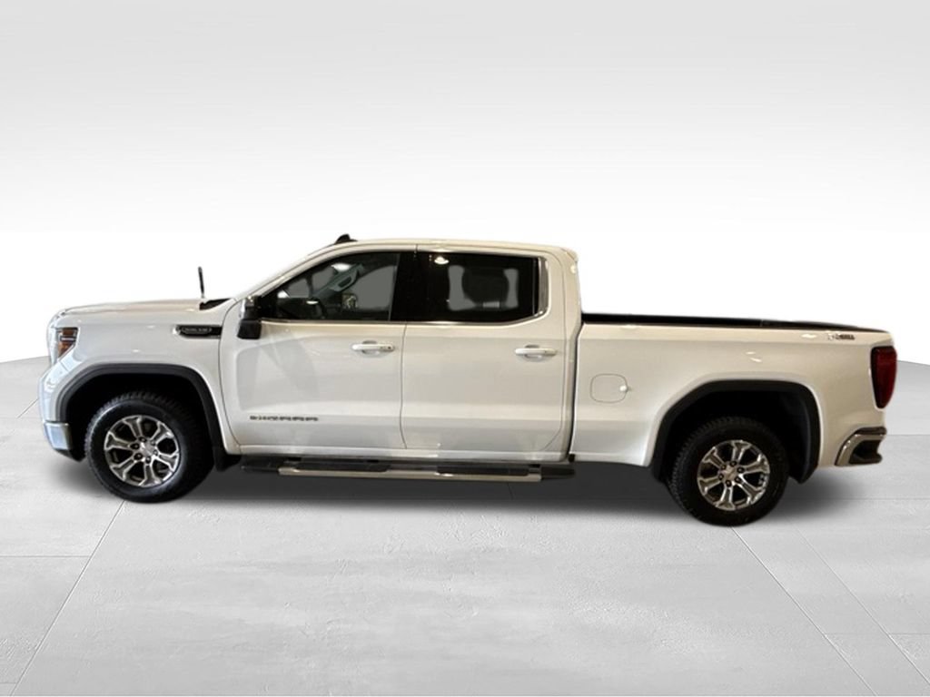Used 2022 GMC Sierra 1500 SLE AWD/4WD image 4