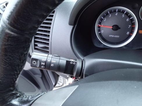 Used 2012 Nissan Sentra 2.0 SR w/ Special Edition Pkg image 17