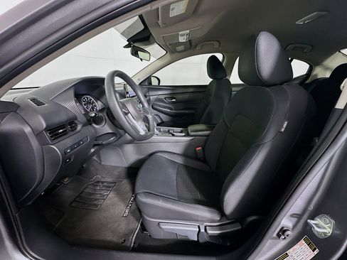 Used 2023 Nissan Sentra S image 13