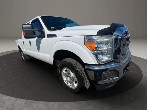 Used 2015 Ford F250 XLT AWD/4WD image 3