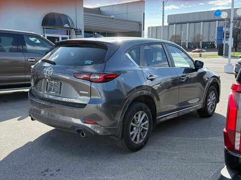 Used 2024 MAZDA CX-5 AWD 2.5 S w/ Select Package image 3