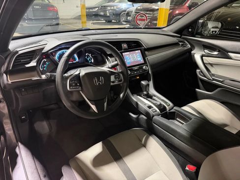 Used 2018 Honda Civic EX-T image 8