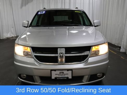 Used 2010 Dodge Journey SXT w/ Flexible Seating Group FWD image 9