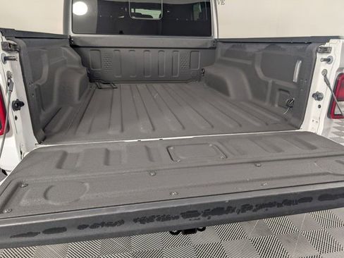 Used 2023 Jeep Gladiator Sport image 26