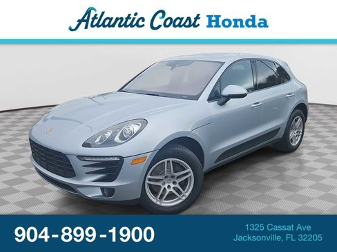 Used 2017 Porsche Macan image 1