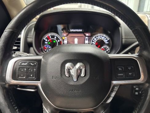 Used 2022 RAM 3500 Laramie AWD/4WD image 12