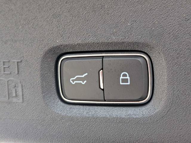 Certified 2025 Ford Expedition Max Active RWD image 14