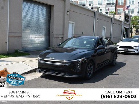 Used 2025 Kia K4 FWD image 2