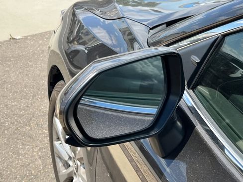 Used 2018 Toyota Camry LE FWD image 8