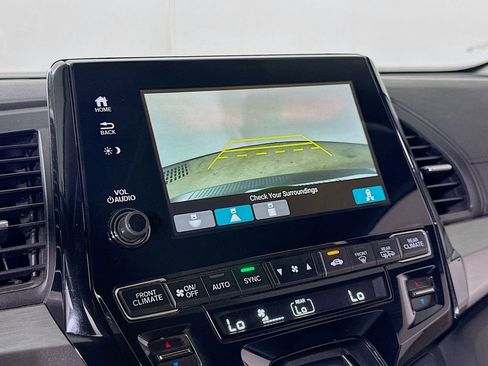 Used 2023 Honda Odyssey EX-L image 10