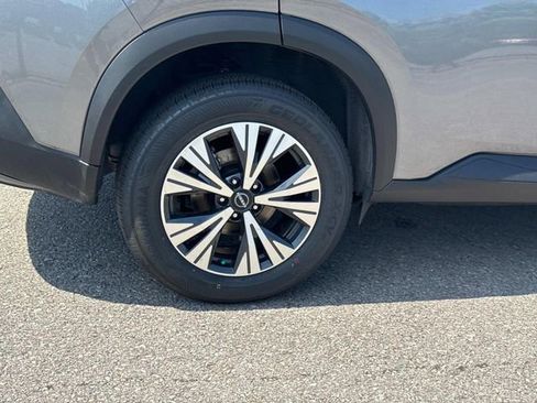 Certified 2023 Nissan Rogue SV AWD/4WD image 12