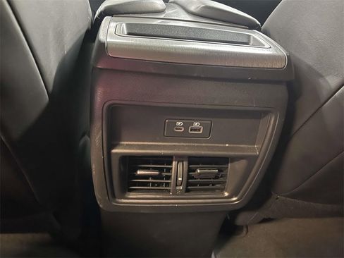 Used 2020 Nissan Murano SV w/ Premium Package image 15