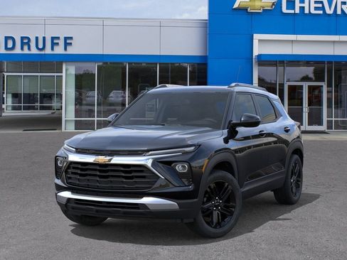 New 2026 Chevrolet TrailBlazer LT FWD image 6