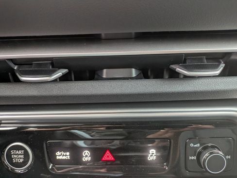 New 2025 Audi Q5 Premium Plus image 25