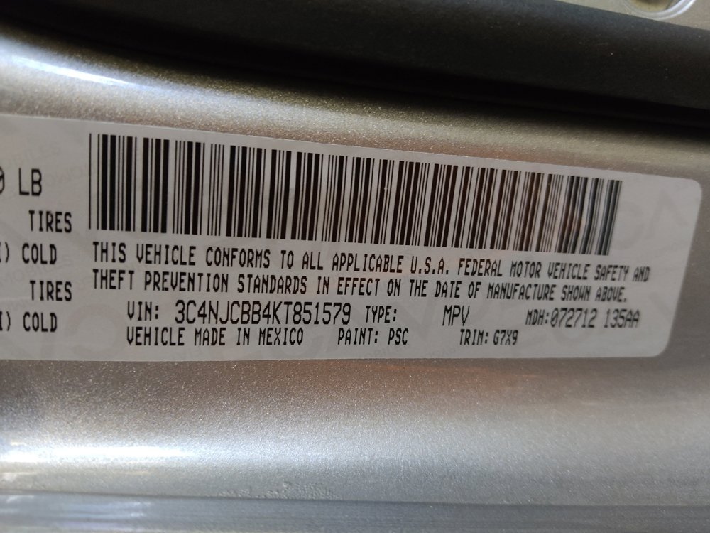 Used 2019 Jeep Compass Latitude w/ Popular Equipment Group FWD image 33