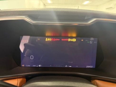 Used 2024 GMC Canyon AT4 w/ AT4 Premium Package image 18