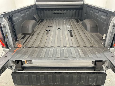 Used 2024 GMC Sierra 2500 AT4 w/ AT4 Premium Plus Package AWD/4WD image 25