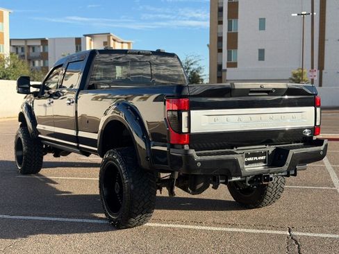 Used 2021 Ford F350 Platinum w/ FX4 Off-Road Package AWD/4WD image 9
