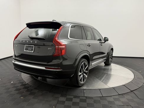 Certified 2023 Volvo XC90 B5 Plus w/ Protection Package Premier AWD/4WD image 7