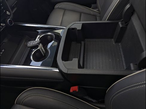 Used 2025 Chevrolet Tahoe Premier w/ Sun And Tow Package image 37