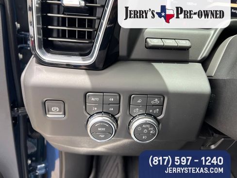 Used 2026 GMC Sierra 2500 Denali Ultimate AWD/4WD image 13