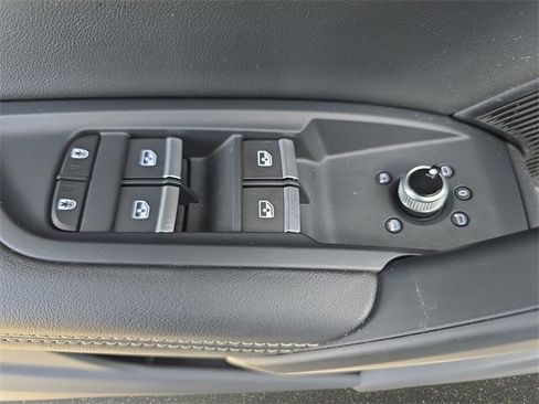 Used 2022 Audi Q5 2.0T Premium Plus image 31