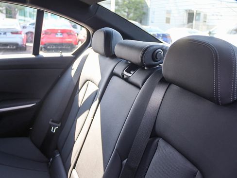 New 2026 BMW 330i xDrive Sedan w/ Premium Package image 18