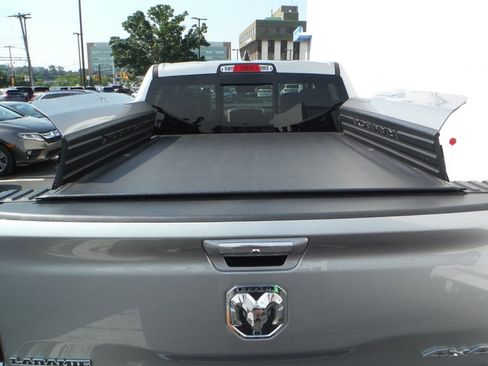 Used 2022 RAM 1500 Laramie AWD/4WD image 29