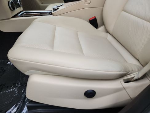 Used 2015 Mercedes-Benz GLK 350 4MATIC image 14