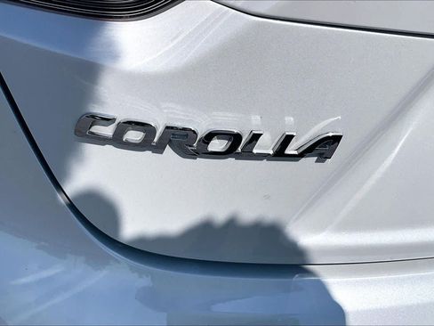 Used 2024 Toyota Corolla LE FWD image 30
