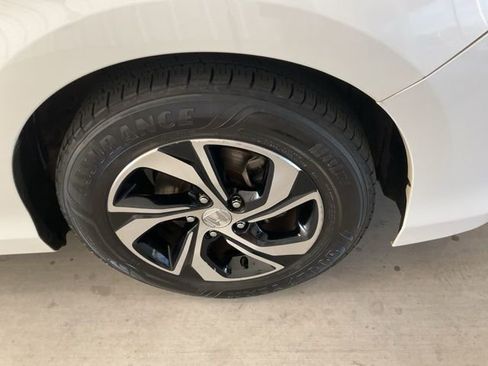 Used 2017 Honda Accord LX image 22