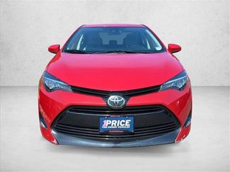 Used 2018 Toyota Corolla LE w/ LE Premium Package w/Moonroof FWD video 2