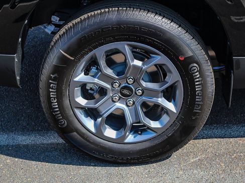 New 2025 Ford Maverick XLT w/ XLT Luxury Package image 11