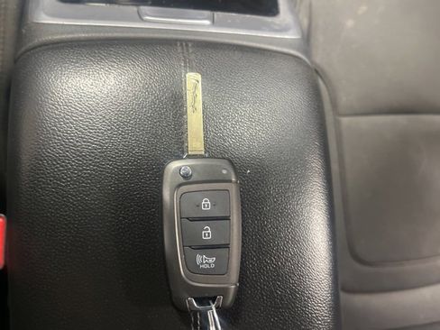 Certified 2023 Hyundai Tucson SE image 11