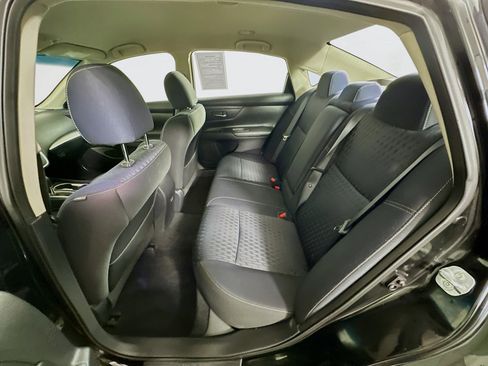Used 2017 Nissan Altima 2.5 S w/ Power Driver Seat Package FWD image 25