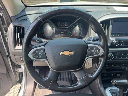 Used 2020 Chevrolet Colorado LT w/ Safety Package RWD image 15