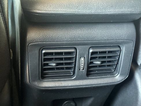 Certified 2022 Toyota RAV4 LE FWD image 16